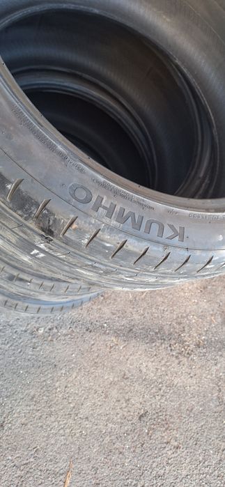 Летни гуми KUMHO 255 40 20