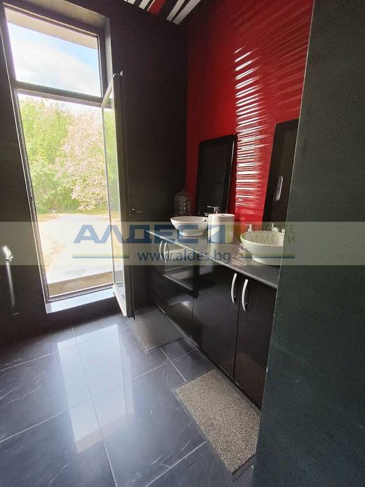 Дава се под наем Офис в София, Овча купел 2 - 237 кв.м за 2132 € - Снимка #9