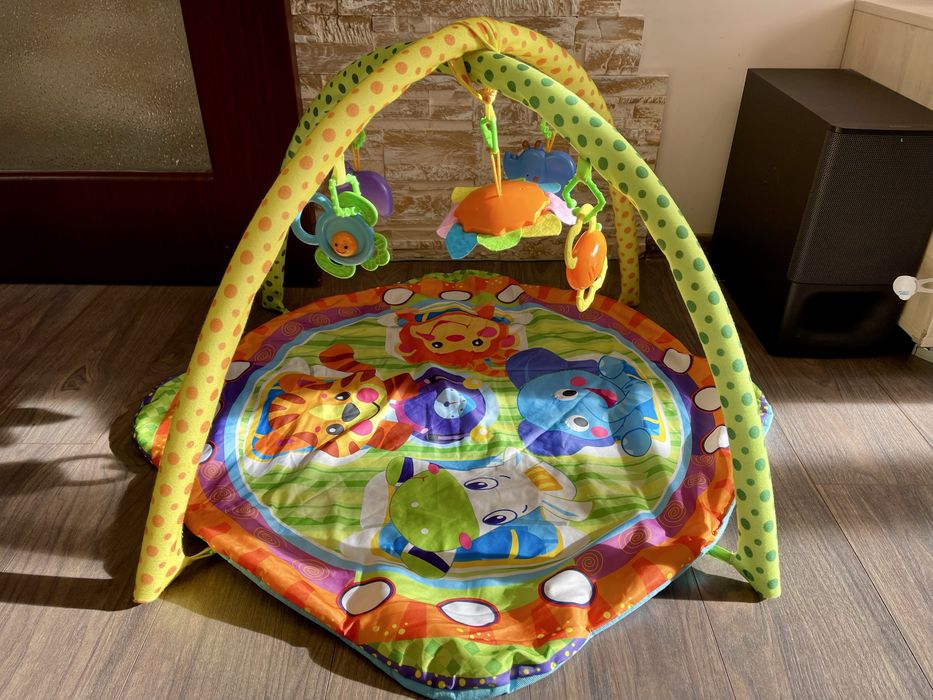 Активна гимнастика за бебе