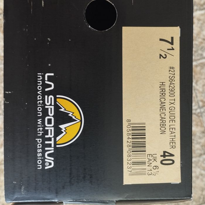 НОВИ La Sportiva TX Guide Leather Approach Shoes Hurricane / Carbon Men