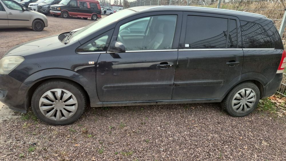 Piese de schimb zafira B 2008