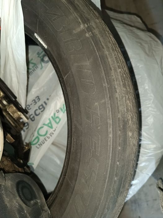 Резина летняя 245/55/19 очень б/у