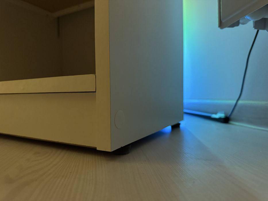 Noptiera  cu seif ascuns și sistem RFID