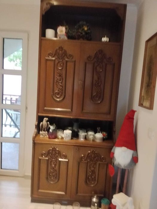 Mobilier sufragerie  vitrina