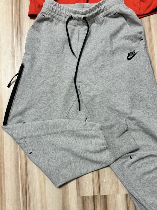Nike Tech Fleece дамски анцуг