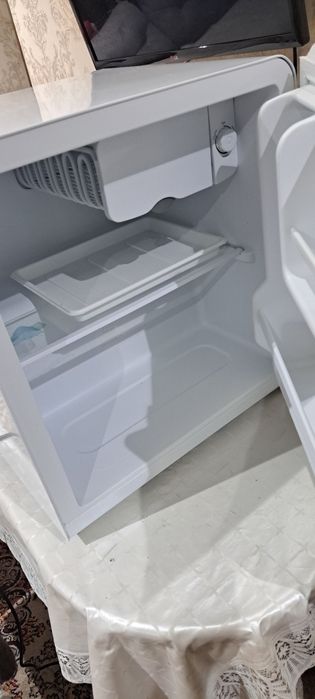 Мини холодильник новый с коробкой
