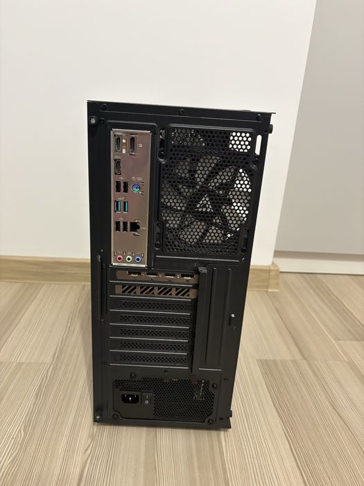 PC Gaming RTX 4060 / i5-14400F / 32GB RAM