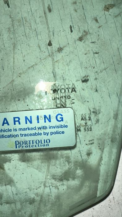 Боковое окно Тойота