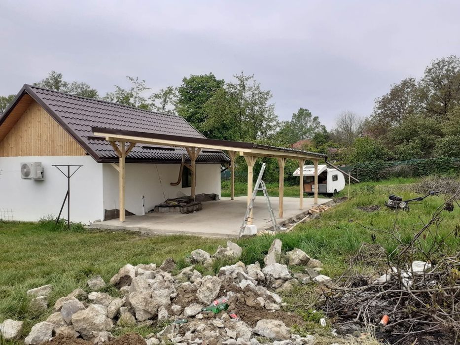 Montaj terase din lemn foișoare