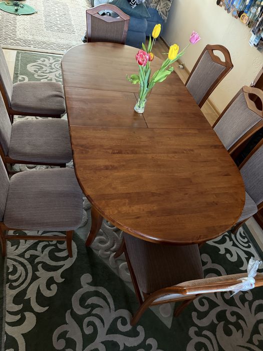 Стол и стулья !!