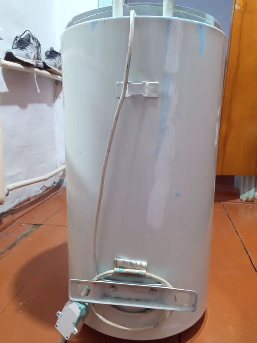 Бойлер для воды 50 литров