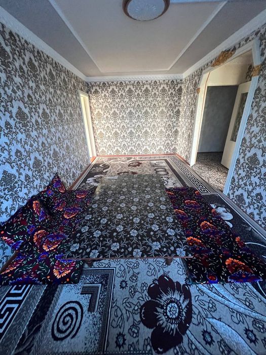Farg'ona shahar oybek roddom róparasida 2 xonali uy ijaraga beriladi