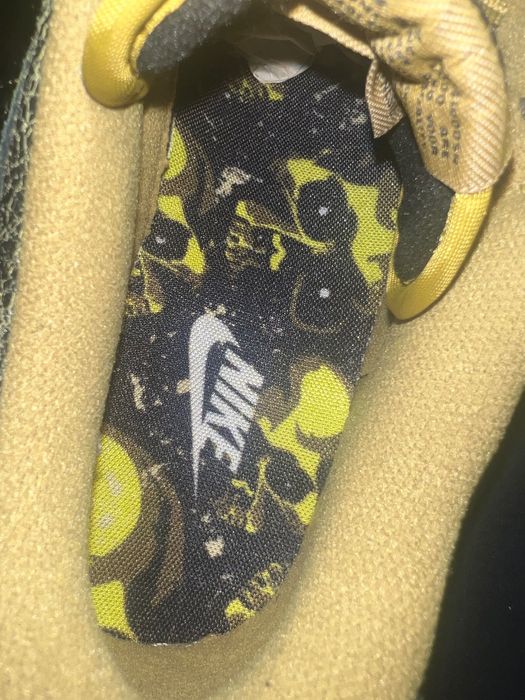 Nike Dunk Low ‘Halloween Skull’