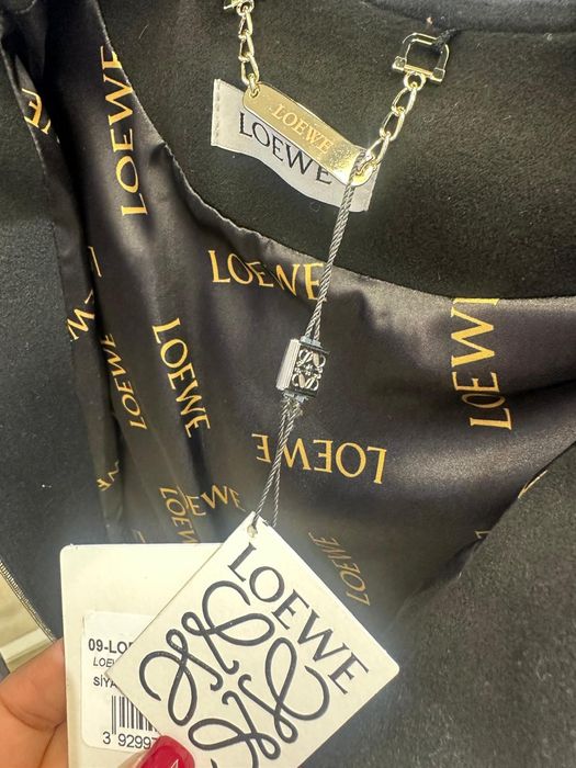 Haina primăvară Loewe