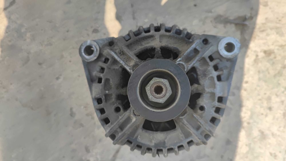 Дросел Динамо Стартер Компресор Mercedes W219 CLS500 E500 S500