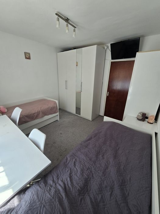 Apartament 2 camere foste proprietăți