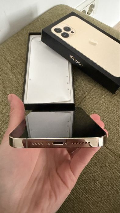 Vând iPhone 13 Pro Max – 128 GB – Gold