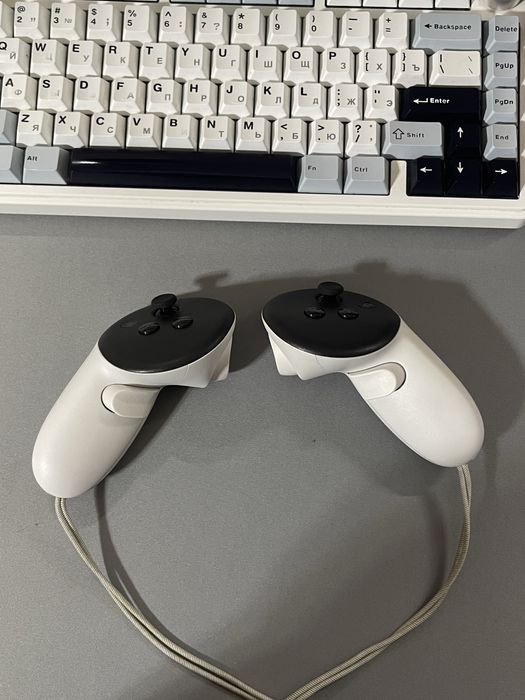 Meta quest 3 в идеальном состоянии