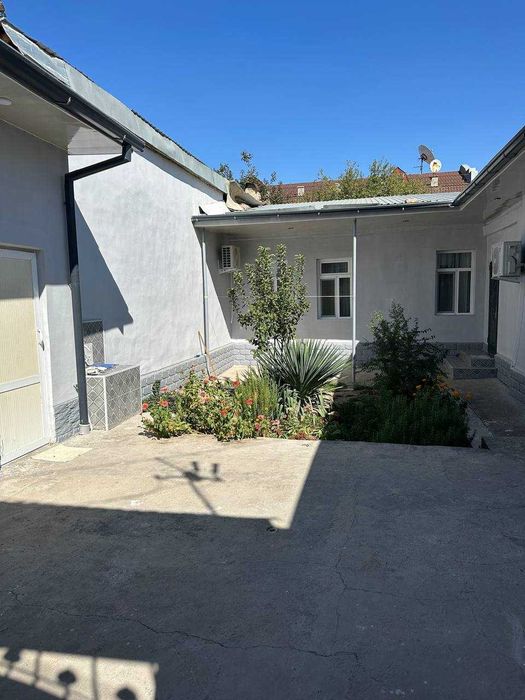 Мирабад р-н ул.Саракульская рядом кафе "Айсу" компактный евро дом