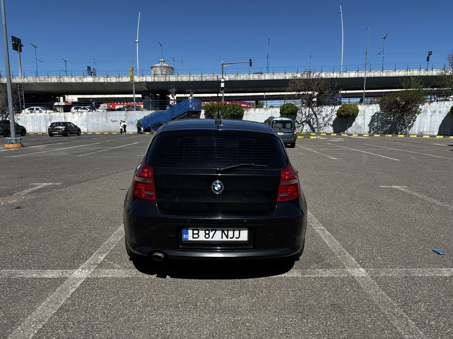 BMW 1 Series 2009 — imagine 3