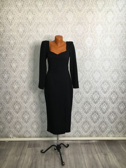 Платье вечернее шикарное