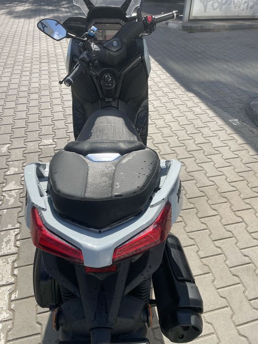 Yamaha XMAX 300 Tech Max+