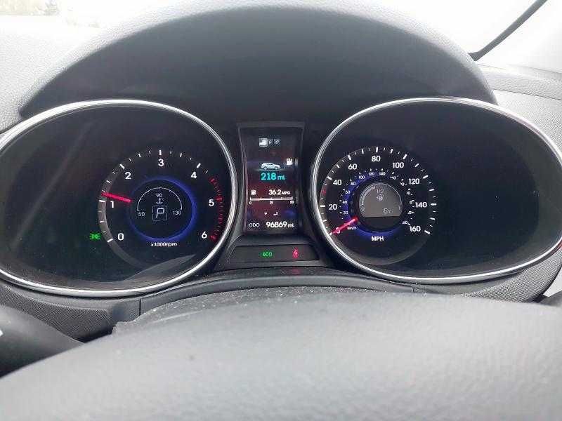 Dezmembrez HYUNDAI Santa fe 2014  cod motor D4HB-A cutie automata