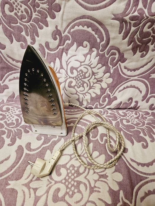 Утюг Tefal Polaris