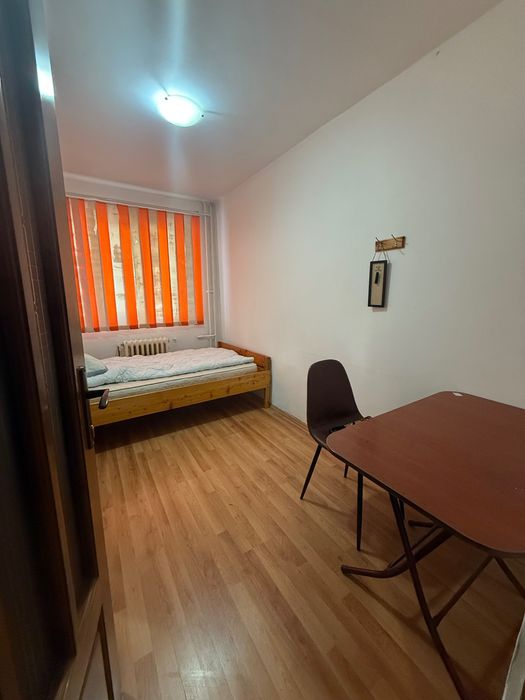 Inchiriem, apartament 4 camere Manastur