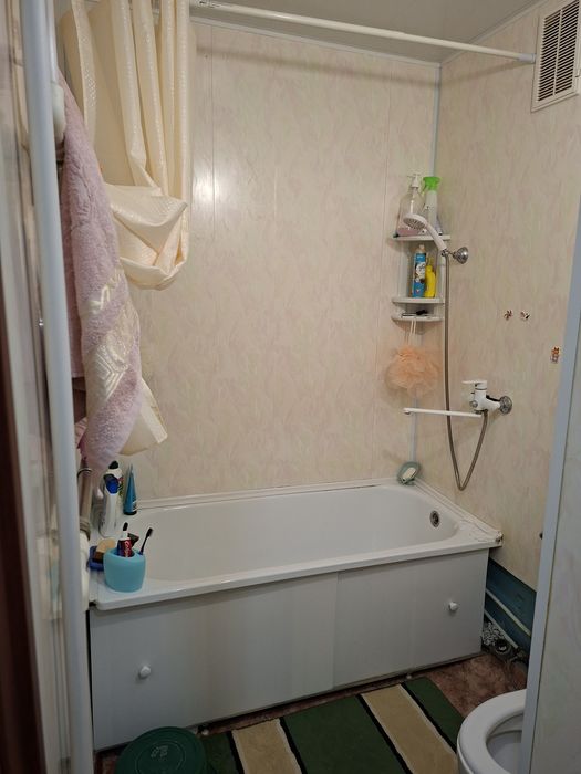 Продажа двух комнатный квартиры