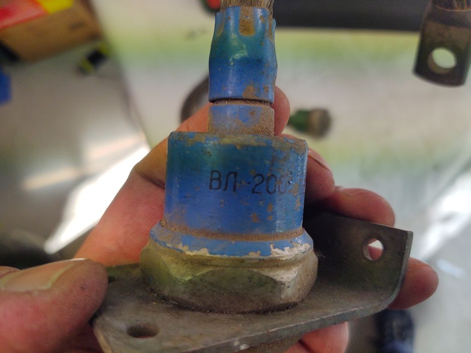 4 броя Диод ВЛ-200А руски 200 ампера гр. София Красна поляна 1 • OLX.bg