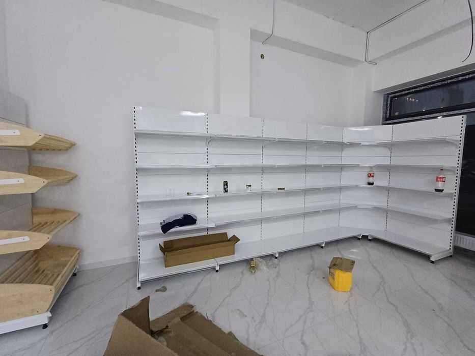 Стеллаж полки для магазин