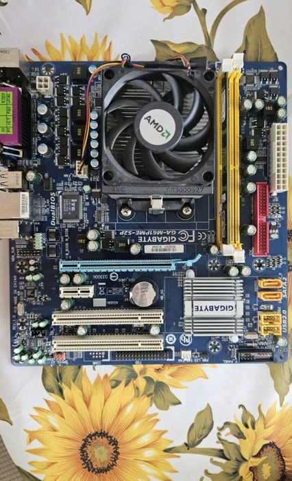 Placa de baza Gigabyte GA-M61PME AM2+