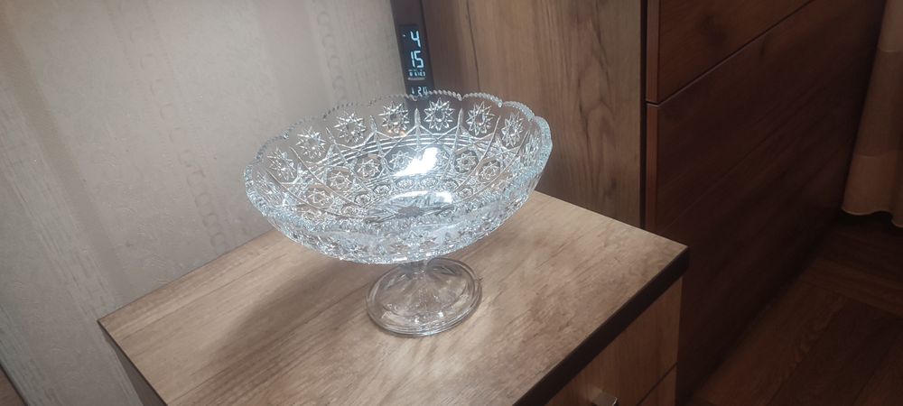 Продам фруктовницу