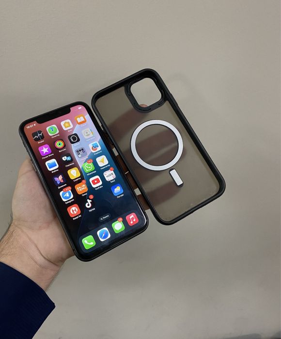 Продам телефон Айфон 11 128Gb