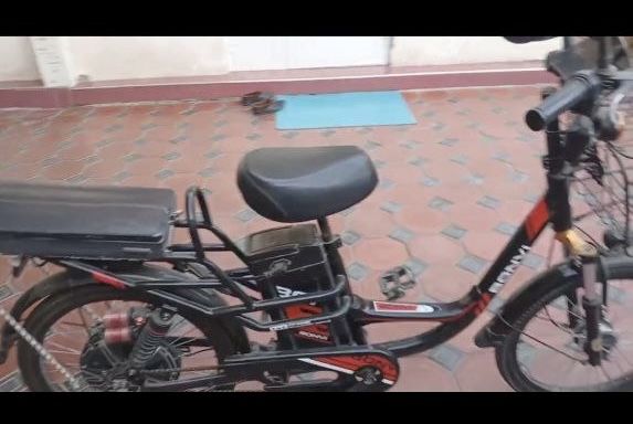 Veloskuter sotiladi