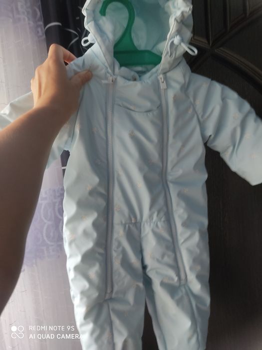 Продам детский комбинезон