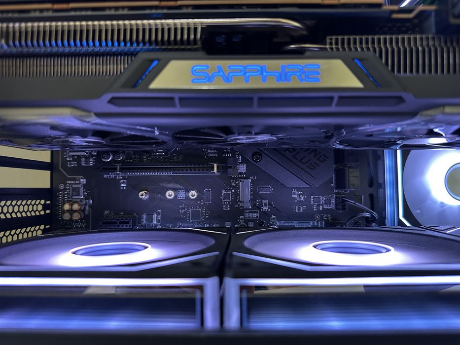 Геймърски компютър Ryzen 7 5800X/ 16GB 3200mhz / Win 11 Pro / 512GB Nvme / 1000W