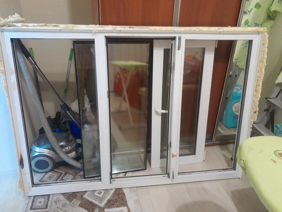 Продам окно пластиковое б/у