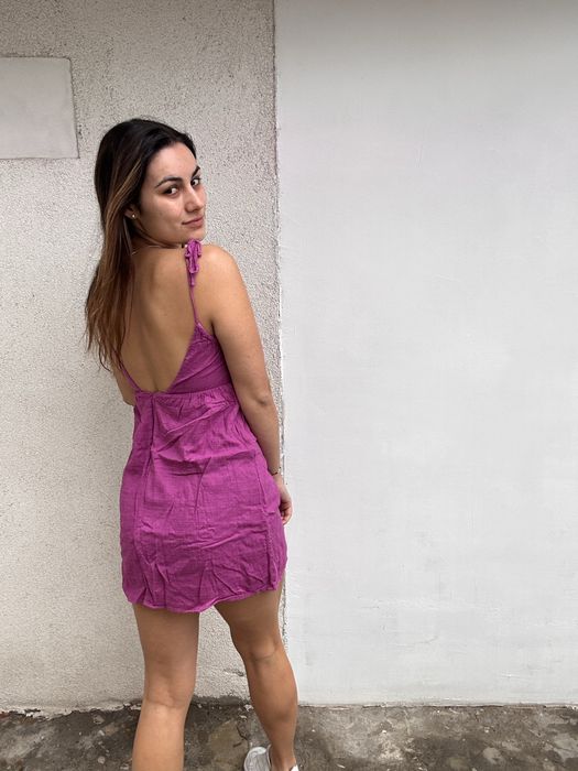 Цикламена рокля PULL&BEAR