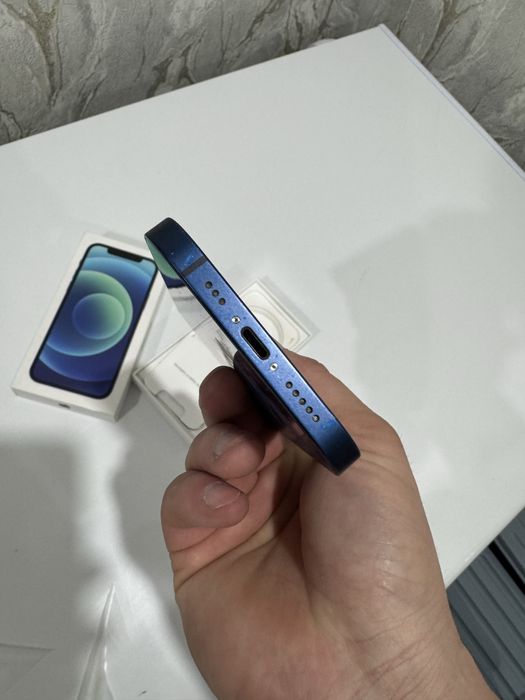 iPhone 12     128 gb