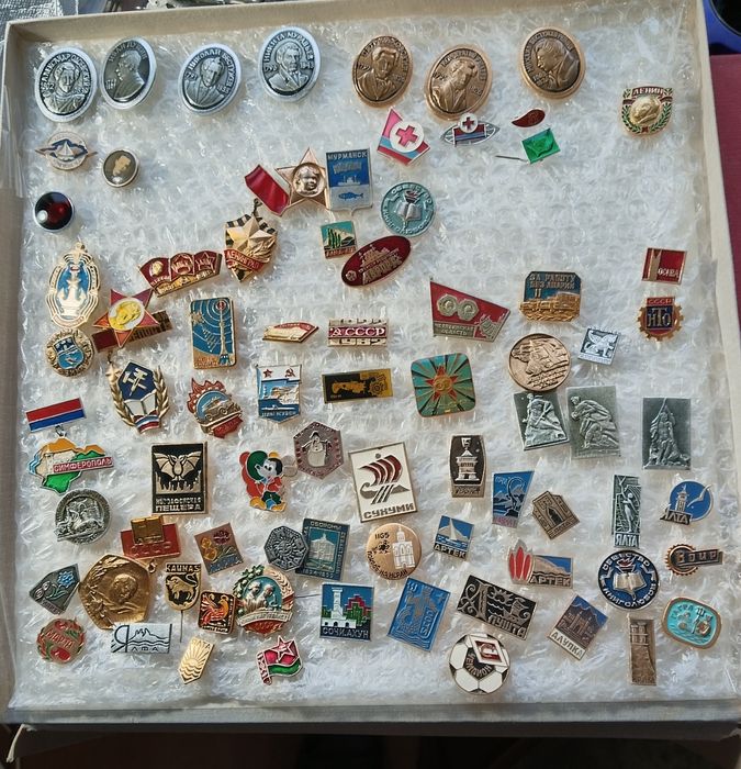 Значки алюминиевые и ситал, СССР