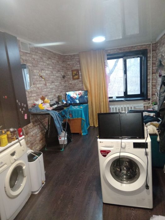 Дёшево продаю комнату в общежитии.