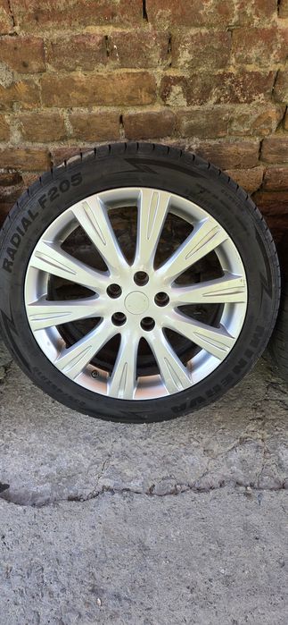 RENAUT LAGUNA джанти със летни гуми 235/45/18 7,5J×18 ET50 5×114,3+сен