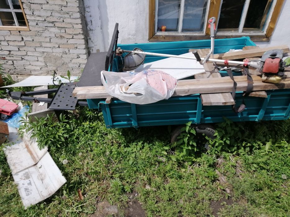 Продам мотоблок с кузовом