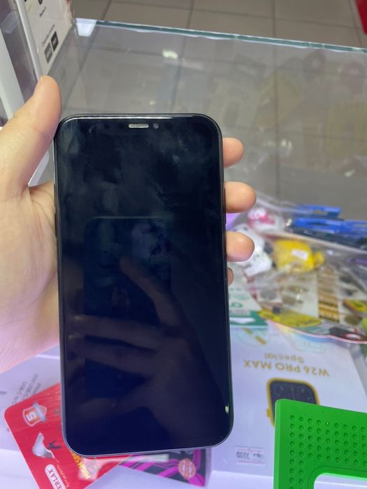 iPhone Xr в хорошнм состоянии