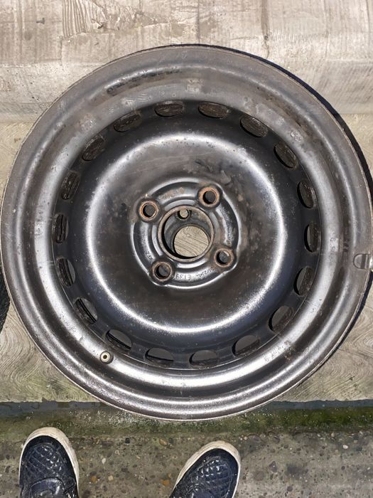 Vând R14 4x100 180/175/60/65 jante/cauciucuri/roti