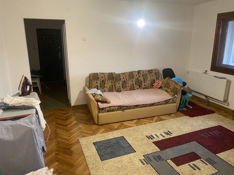 Inchiriez aparmant 2 camere