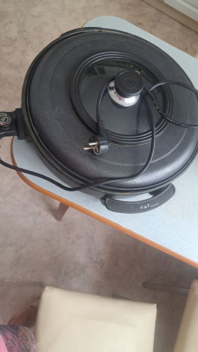 Электрическая сковорода