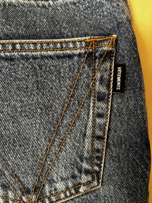 Оригинални дънки Vetements